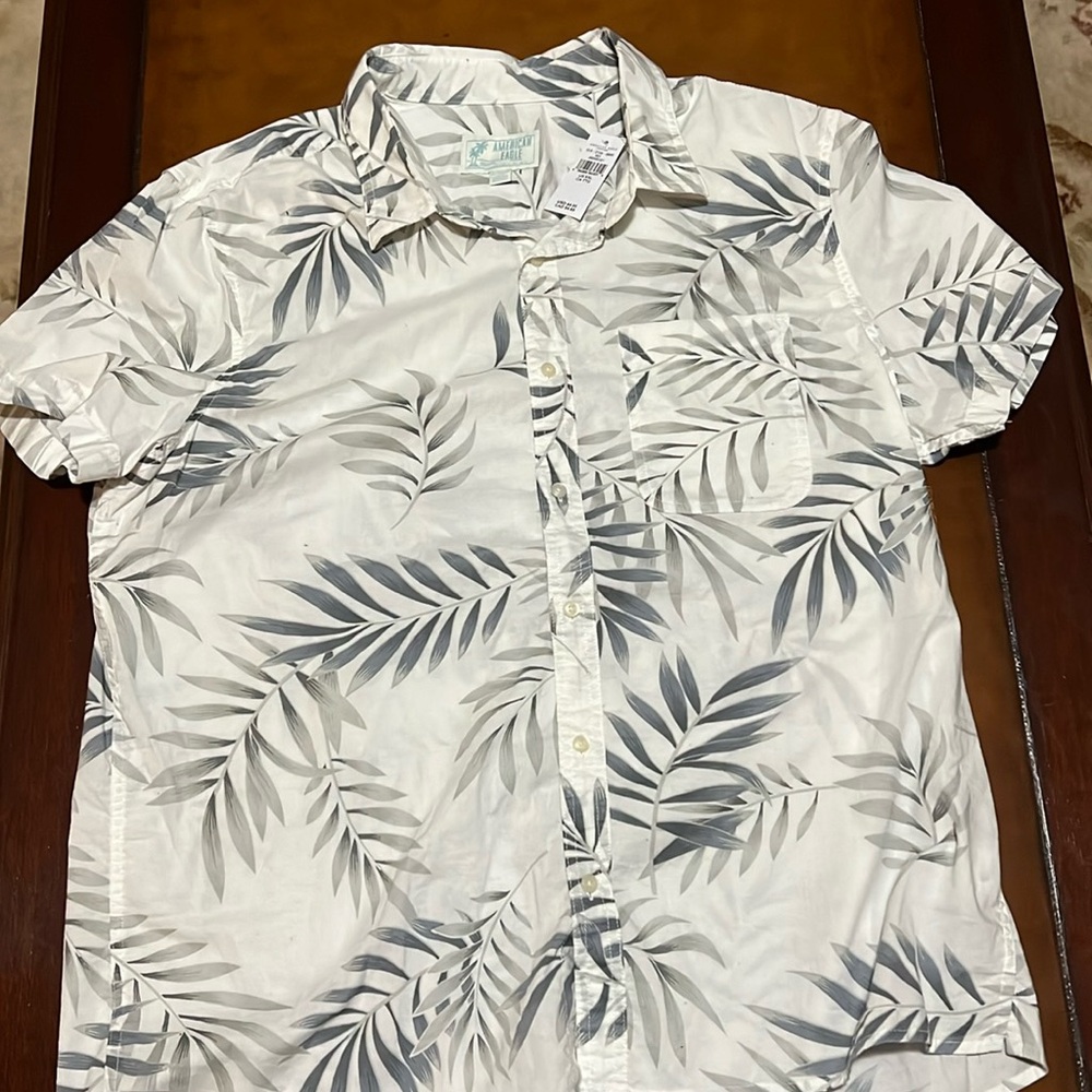 Men’s American Eagle floral shirt size XXL